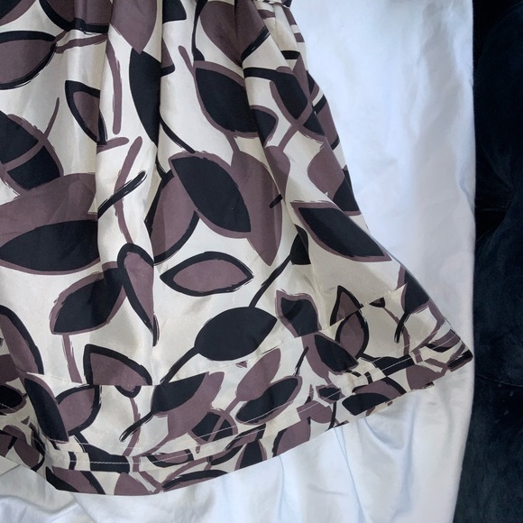 BCBG flowy silk purple top - Picture 5 of 9